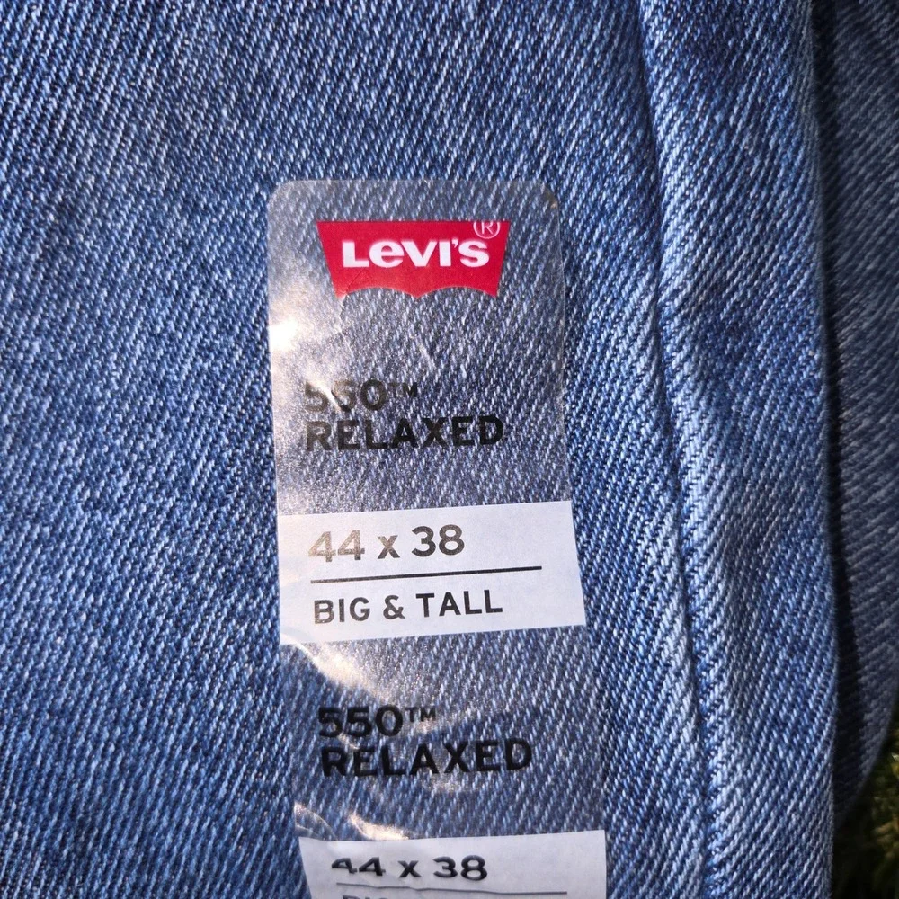 Levi's 550 Relaxed 44x38 Men's Big & Tall Tapered Jeans Medium Wash Blue